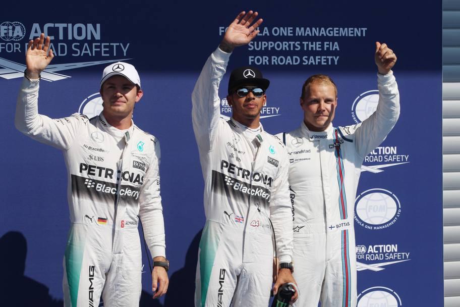 I primi tre in qualifica a Spa: 1. Hamilton, al centro, poi Rosberg e Bottas. LaPresse